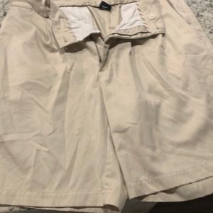 Men’s large Nike golf shorts excellent condition